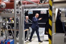 Bundeskanzler Merz besucht Max-Planck-Institut, Halle (Sachsen-Anhalt), 2025