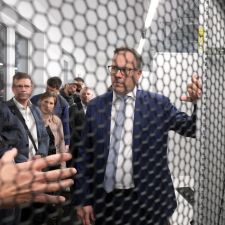 Sachsens Wirtschaftsminister Panter besucht Unternehmen, für SMWA, Dresden, 2025